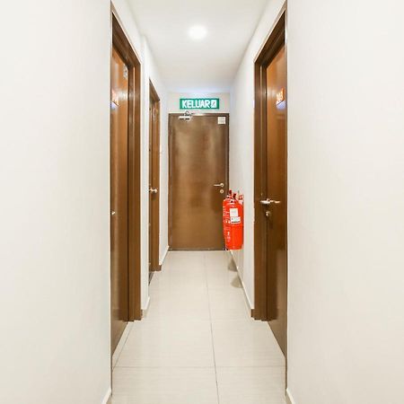 Dyaya Hotel Malacca Екстер'єр фото