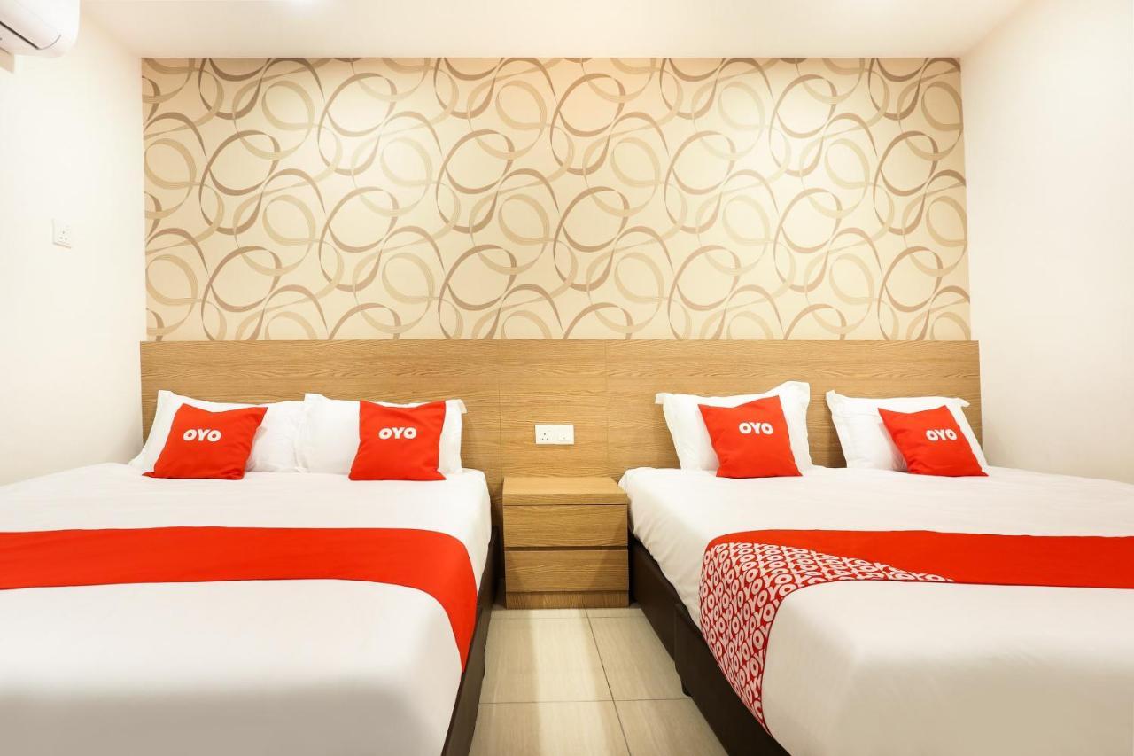 Dyaya Hotel Malacca Екстер'єр фото