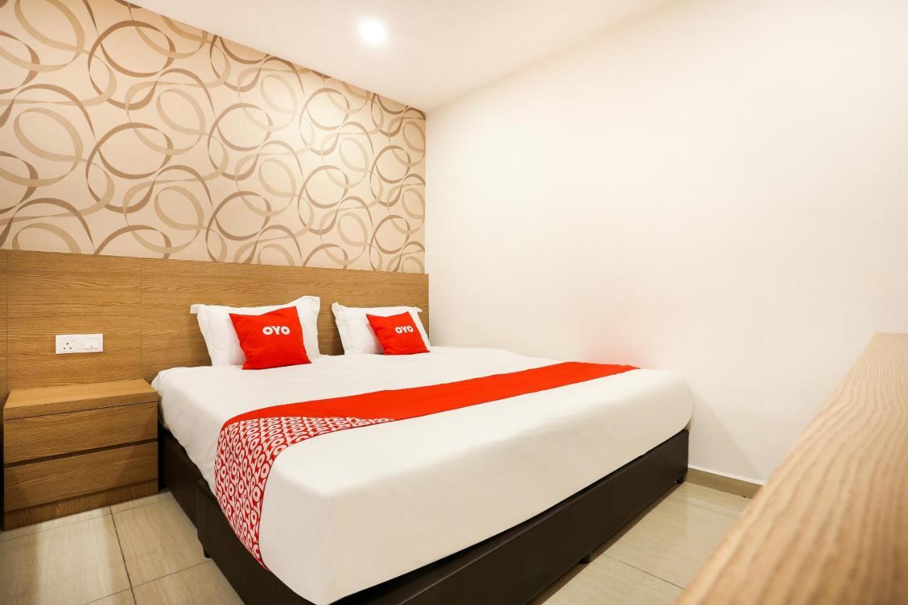 Dyaya Hotel Malacca Екстер'єр фото