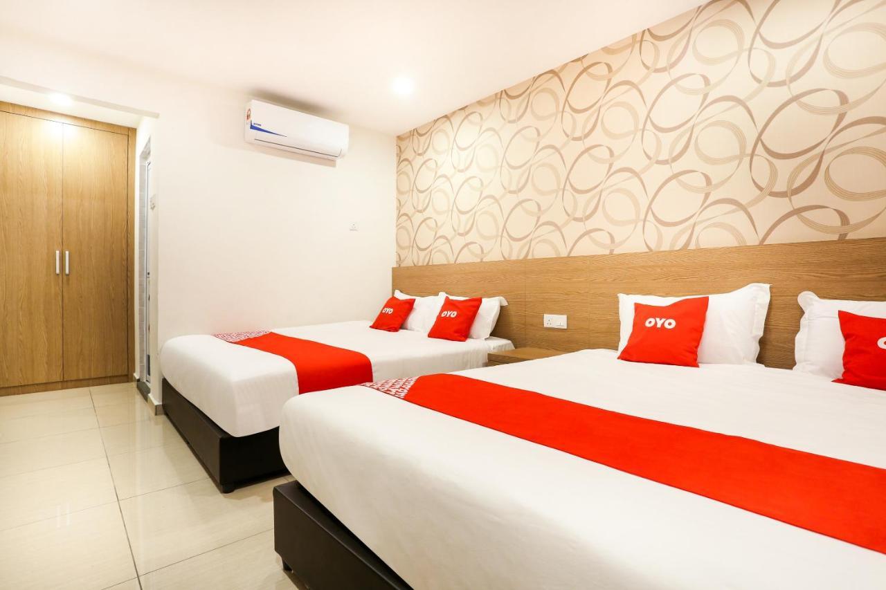 Dyaya Hotel Malacca Екстер'єр фото